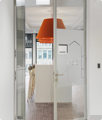 Интерьерные двери со стеклом